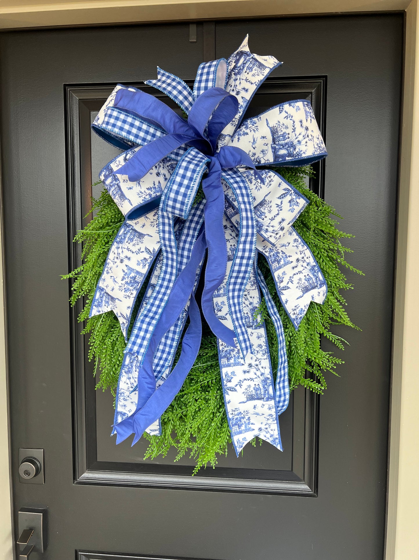 Chinoiserie “Kentucky”-Style Luxury Wreath