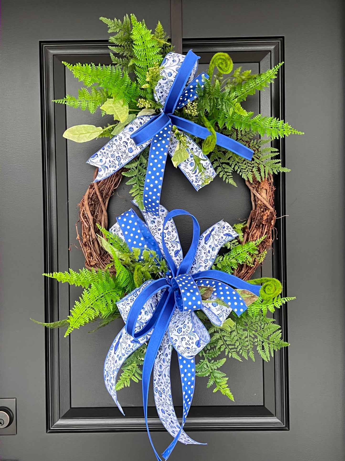 Bluegrass Bluebird Fern Wreath