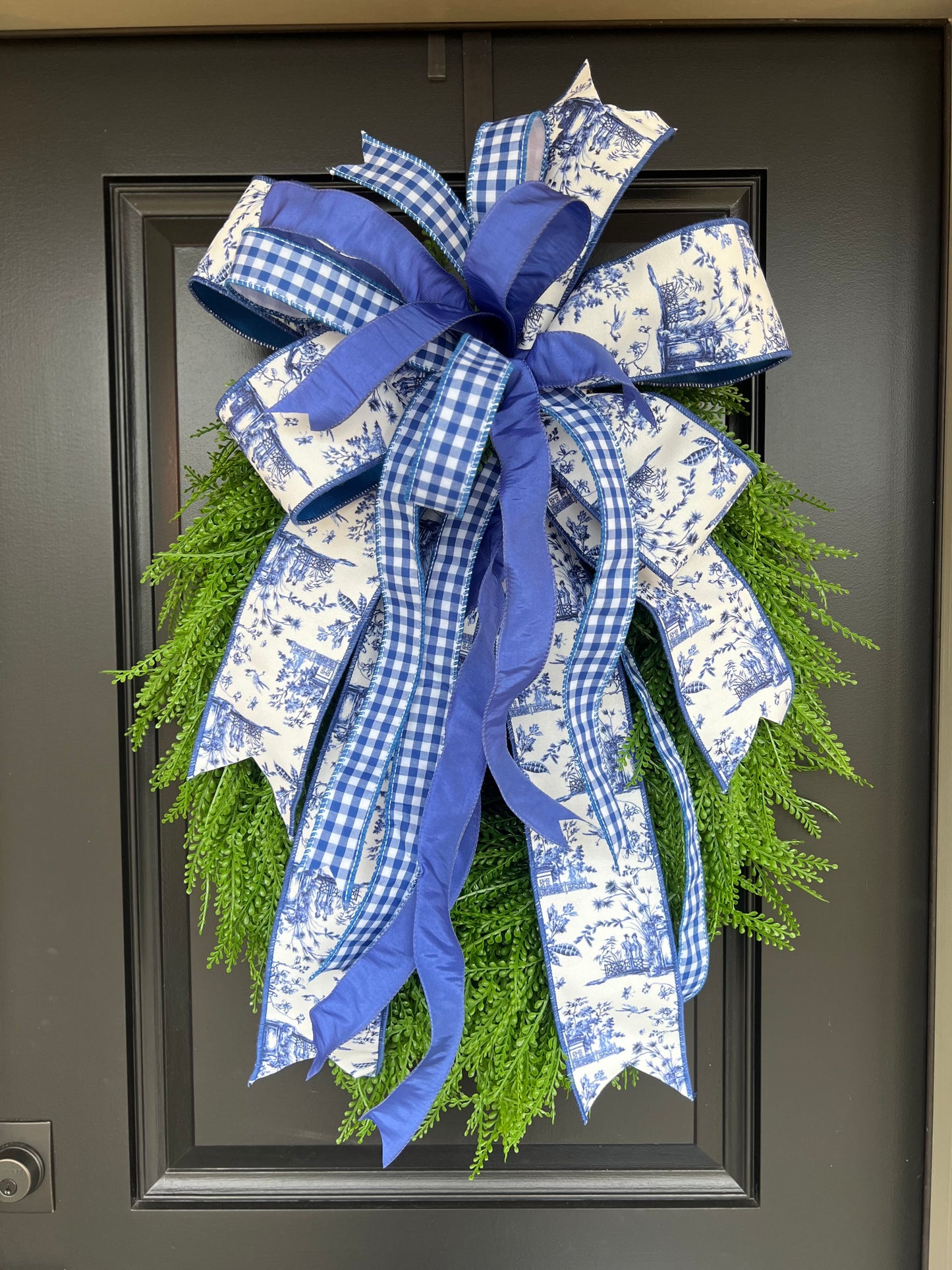 Chinoiserie “Kentucky”-Style Luxury Wreath