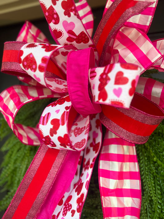 Pink & Red Valentine Heart Wreath